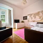 Apartment Schillerhof