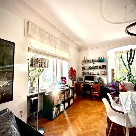 Schillerhof Апартаменты *