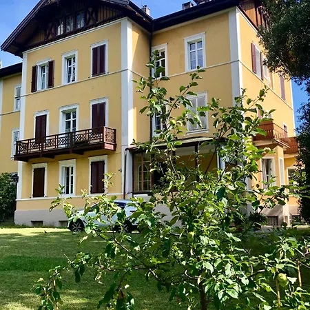 Schillerhof * Meran